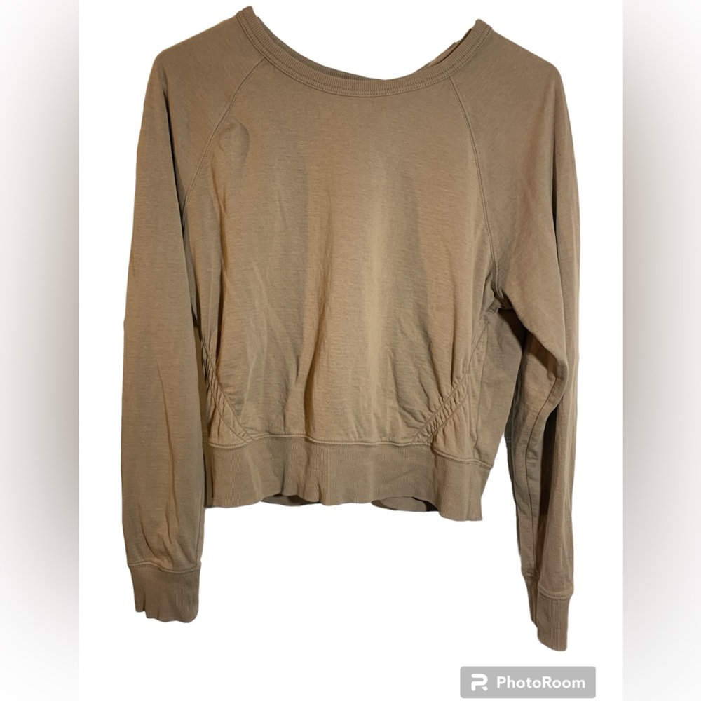 Athleta Brown Tan Long Sleeve Top Rushed Back Activewear Shirts Running Casual